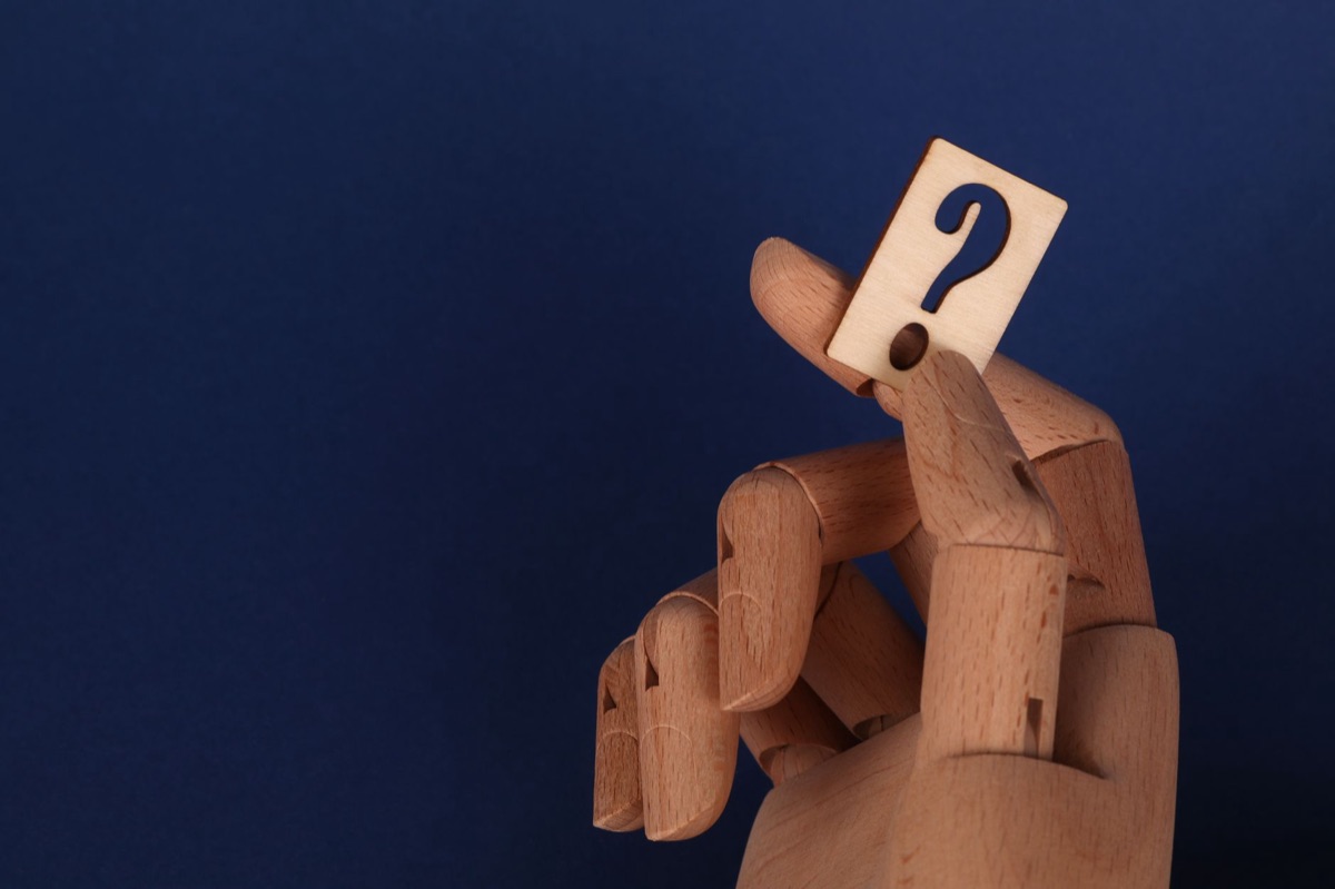 notitieboekje met vragen voor gespreksonderwerpen