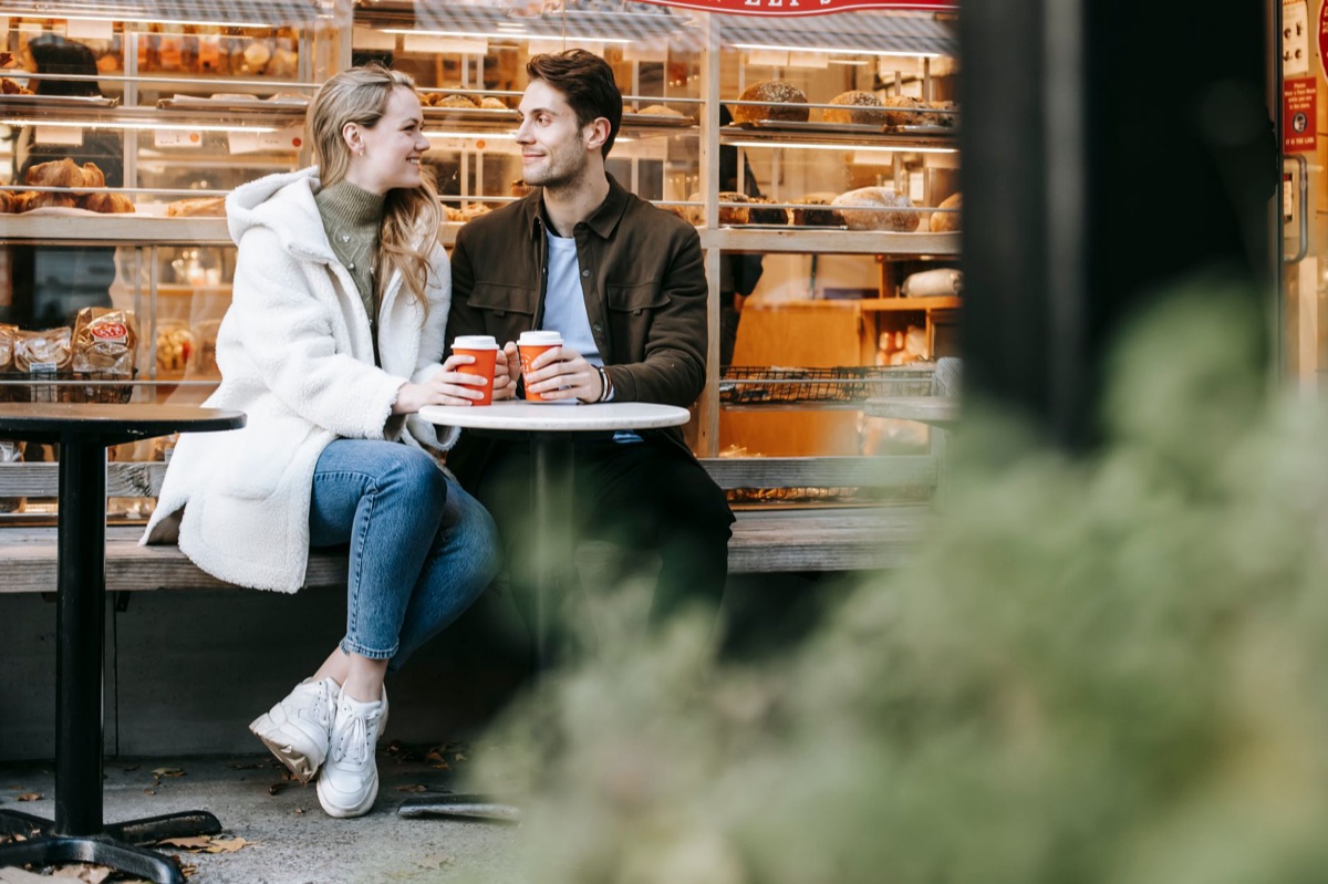 Paar im Café